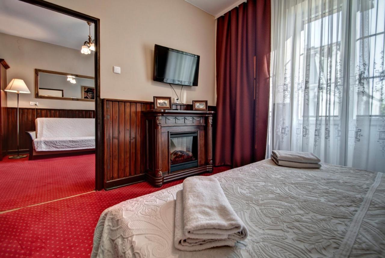 Studio z rozkładaną sofą